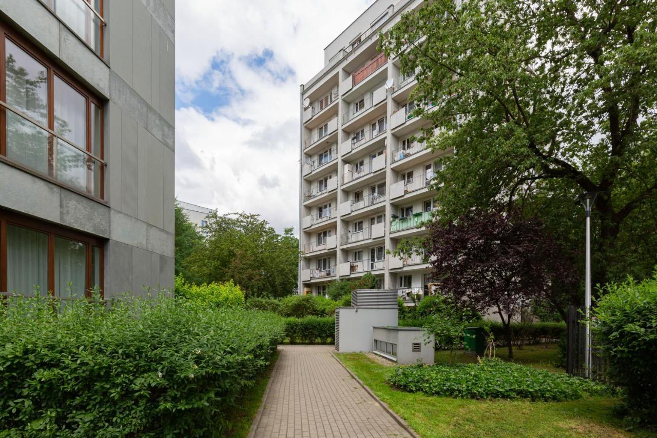 Central Apartment Solec Wilanowska By Noclegi Renters Varšava Exteriér fotografie